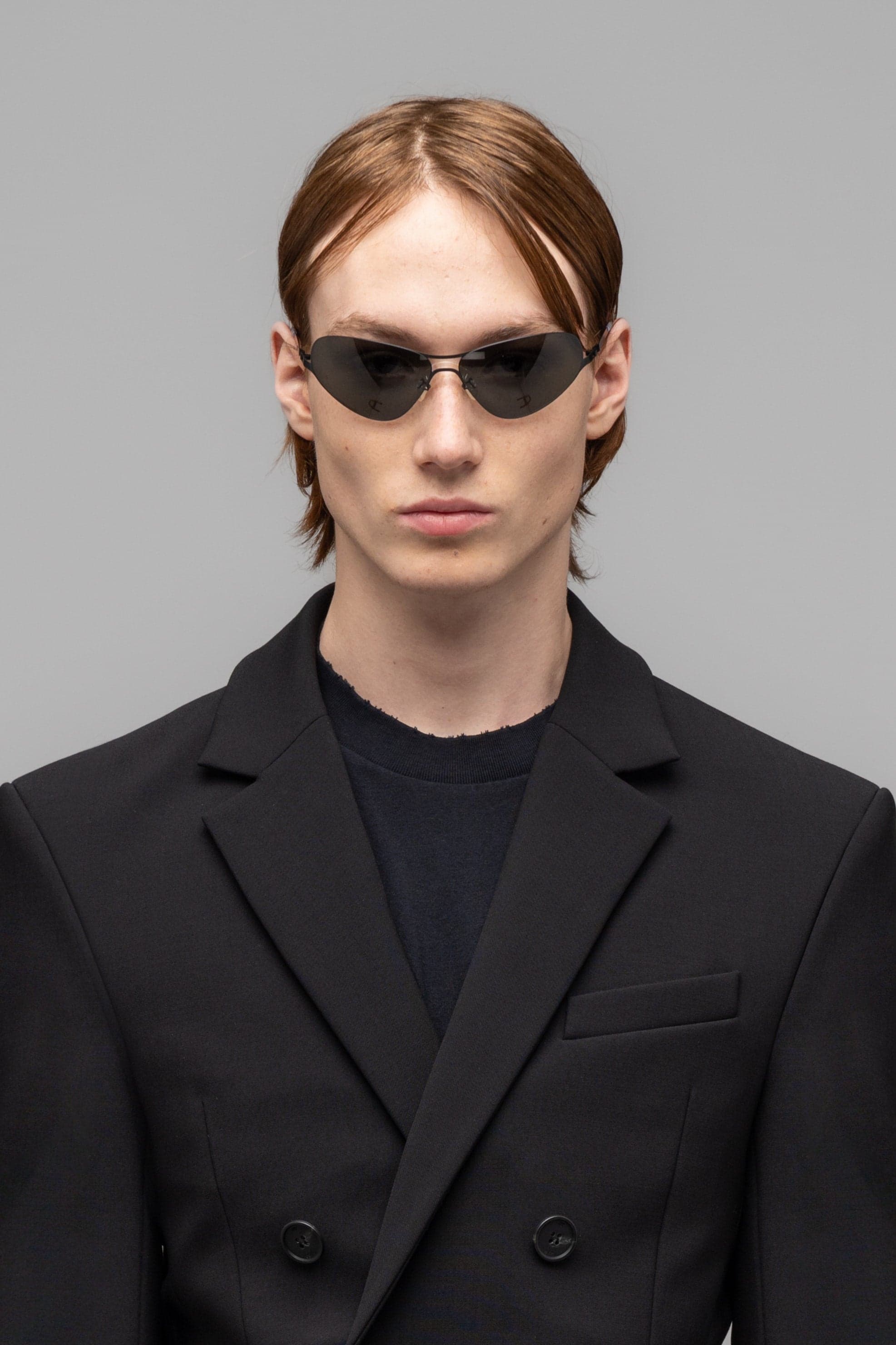 MYKITA | 032c ALPINE Sunglasses Black Solid - Ecom_Crop2