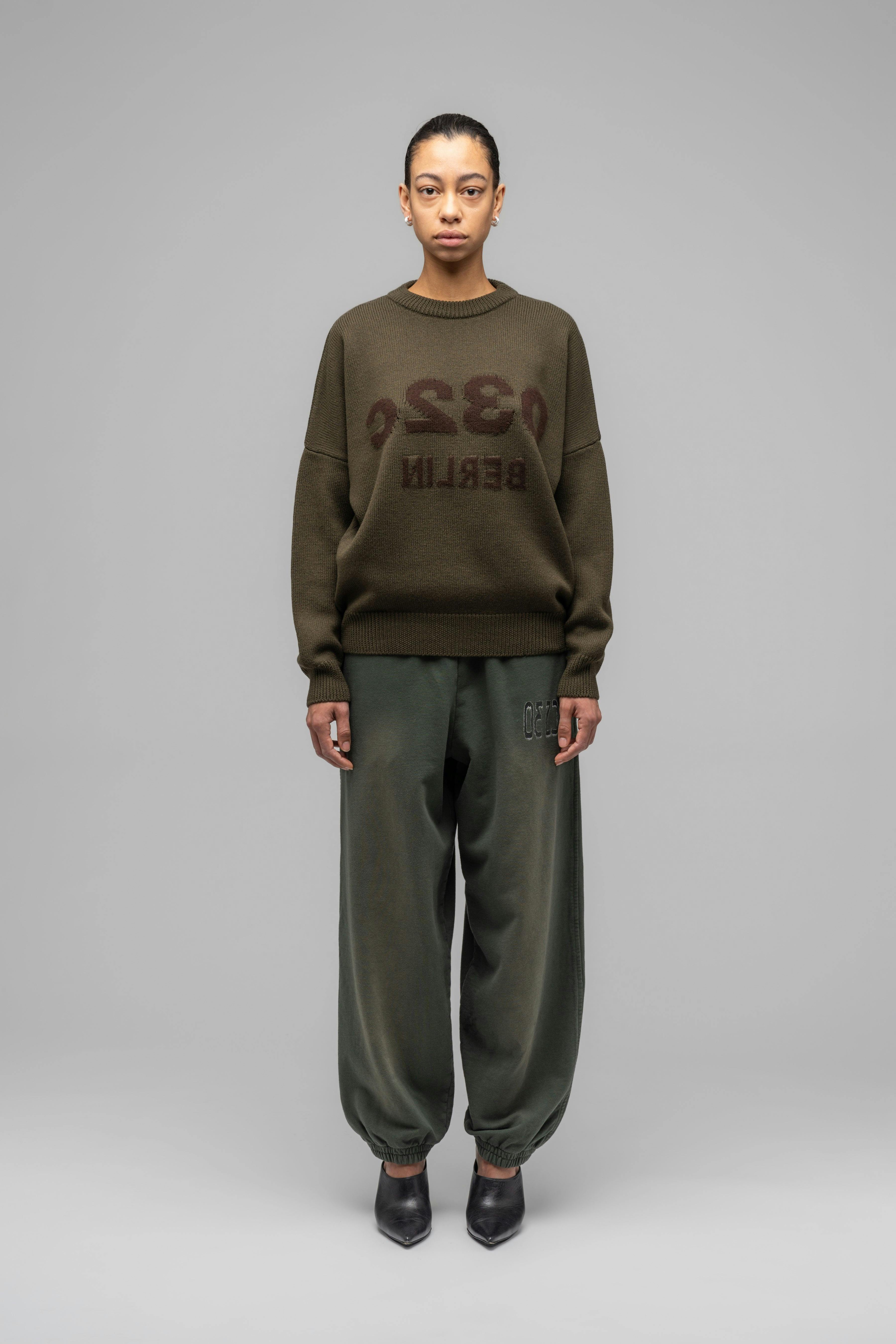 "SELFIE" SWEATER OLIVE DRAB - WU102004