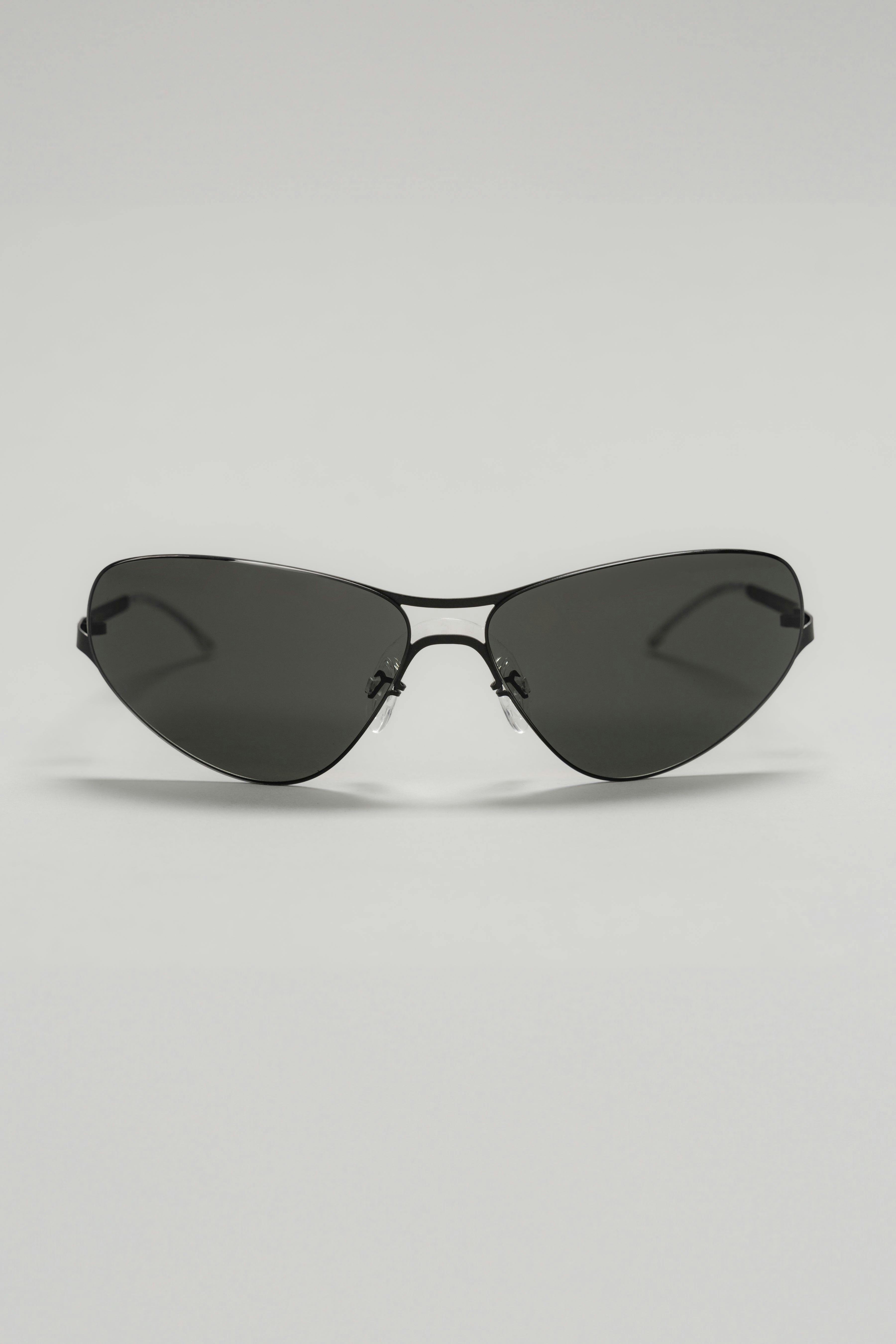 MYKITA | 032c ALPINE Sunglasses Black Solid - WU102469