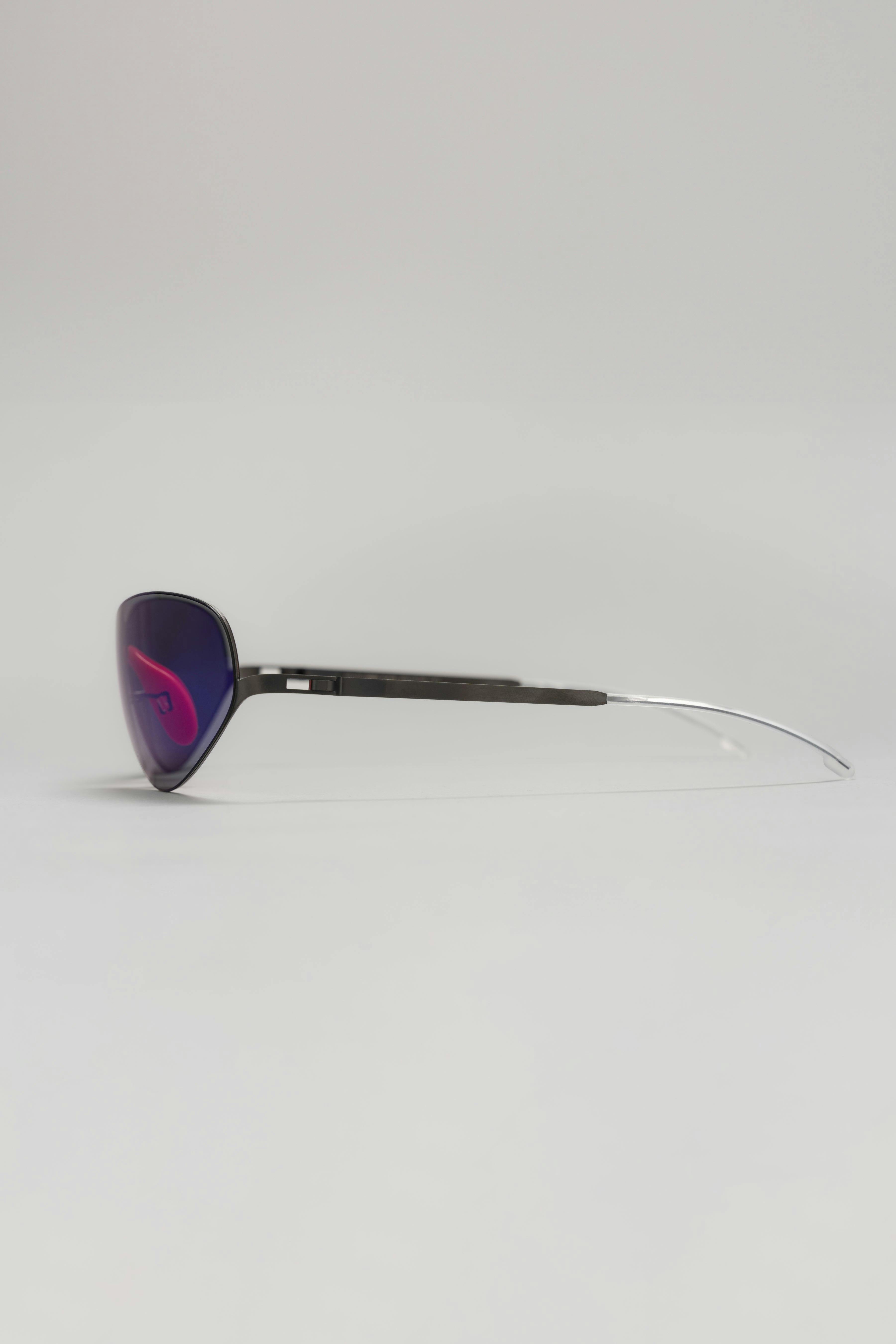 MYKITA | 032c ALPINE Sunglasses Violet Flash - WU102479_1