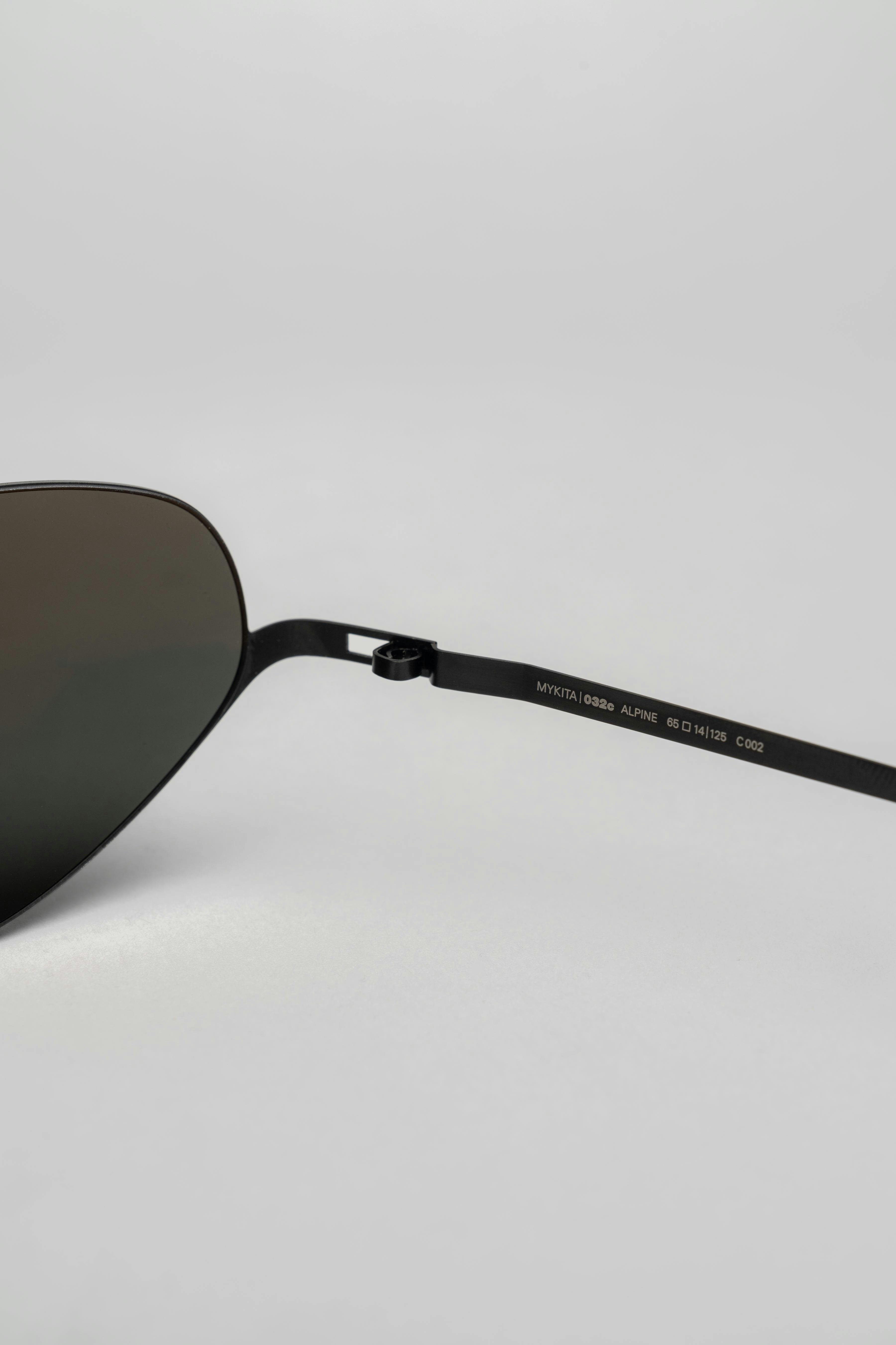 MYKITA | 032c ALPINE Sunglasses Black Solid - WU102507_1