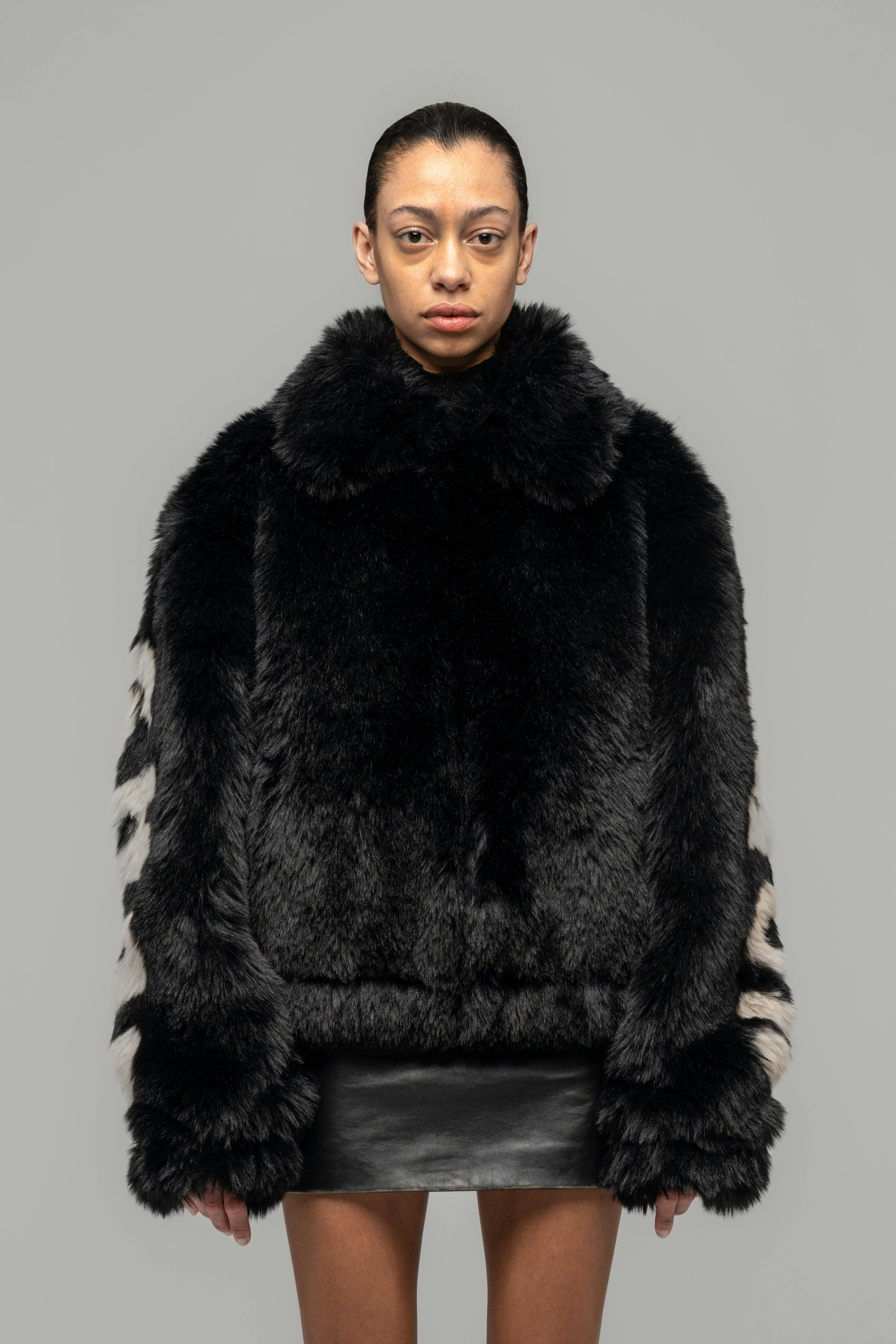 "ANTI-GAUGUIN" FAUX FUR BLOUSON - WU102826-2